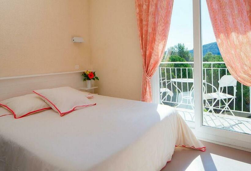 Номер Стандарт Трехместный, Le Verdon