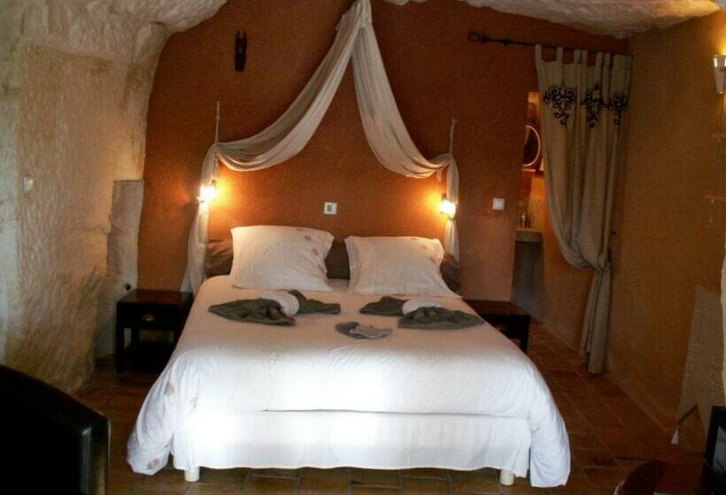 コンフォートルーム, Logis Hôtels Troglododo