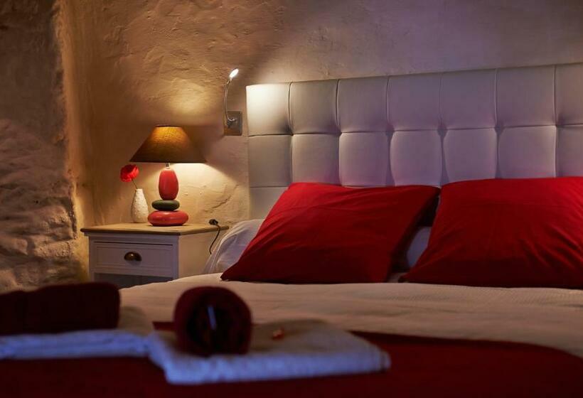 スイート, Logis Hôtels Troglododo