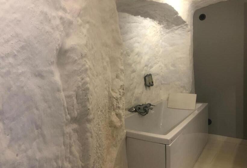 スイート, Logis Hôtels Troglododo