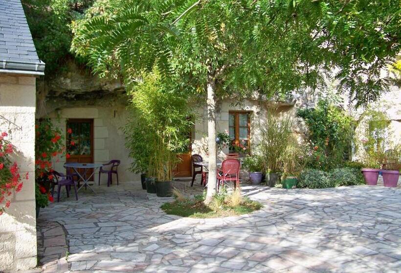 コンフォートルーム, Logis Hôtels Troglododo