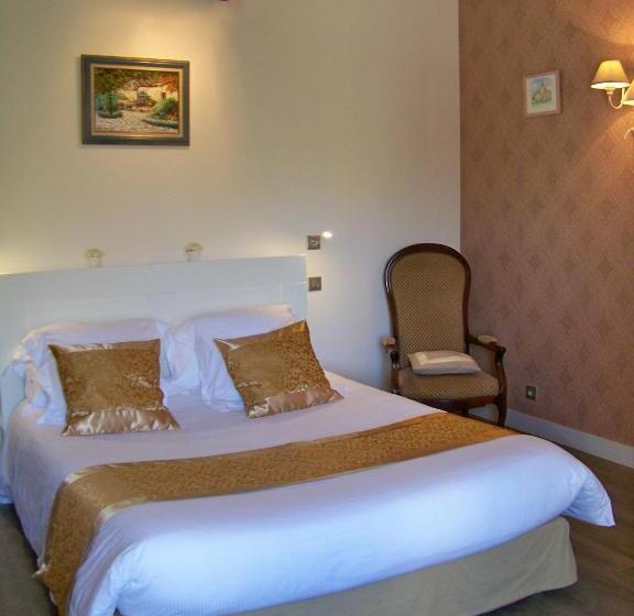 スーペリアールーム, Logis Hôtels Troglododo