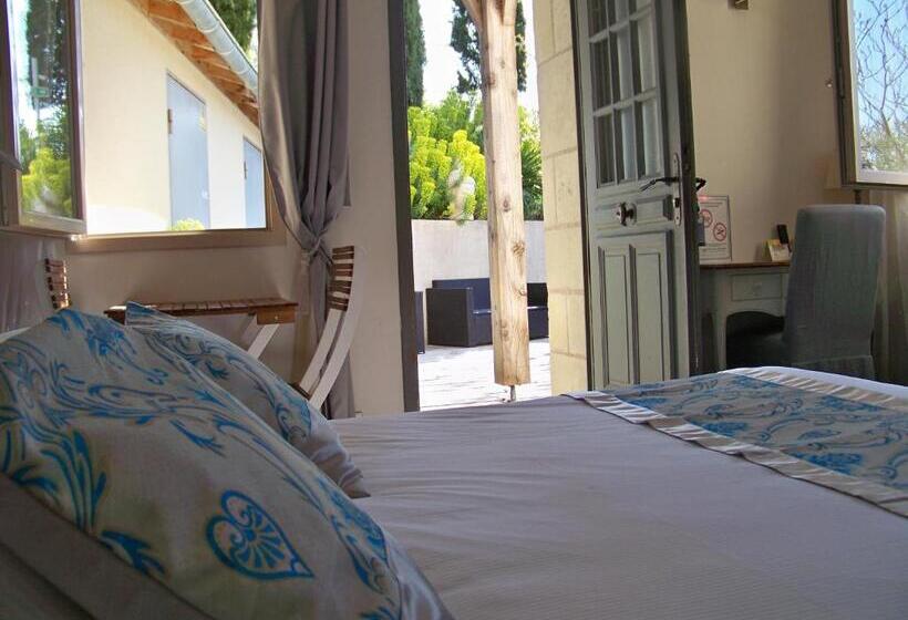 コンフォートルーム, Logis Hôtels Troglododo