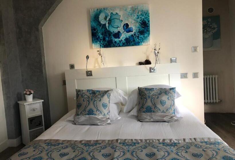 コンフォートルーム, Logis Hôtels Troglododo