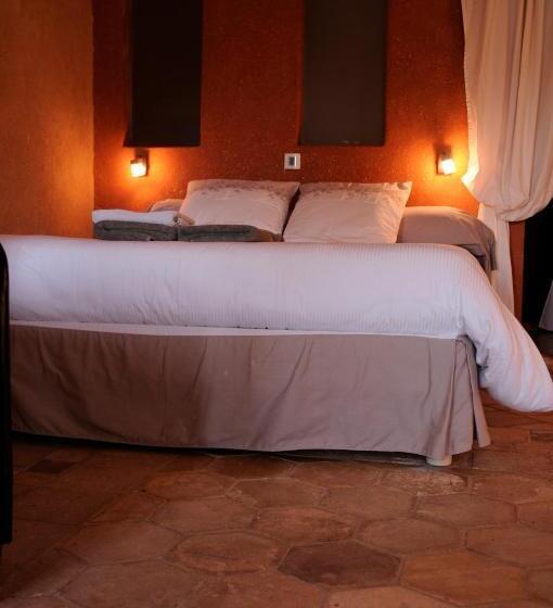 スーペリアールーム, Logis Hôtels Troglododo