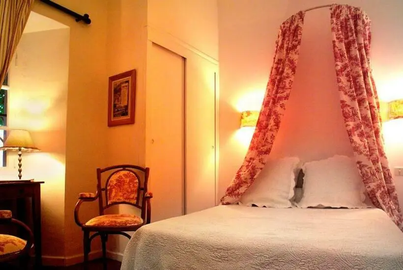 Comfort-huone, Restaurant Des Deux Rocs
