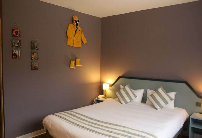 Номер Стандарт, Latitude Ouest Hotel Restaurant & Spa