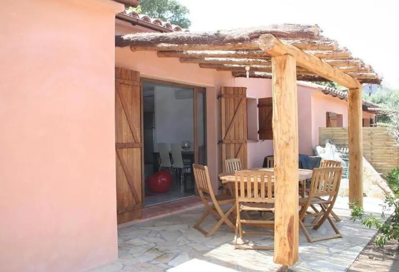 آپارتمان 2 خوابه, Residence A Licetta
