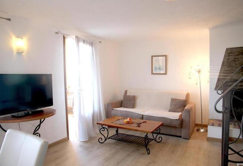 آپارتمان 2 خوابه با چشمانداز دریا, Residence A Licetta