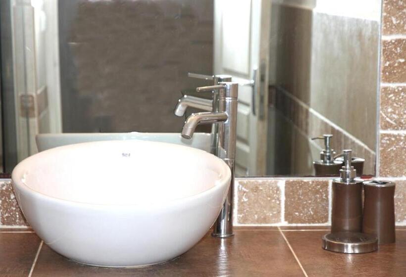 آپارتمان 2 خوابه با چشمانداز دریا, Residence A Licetta