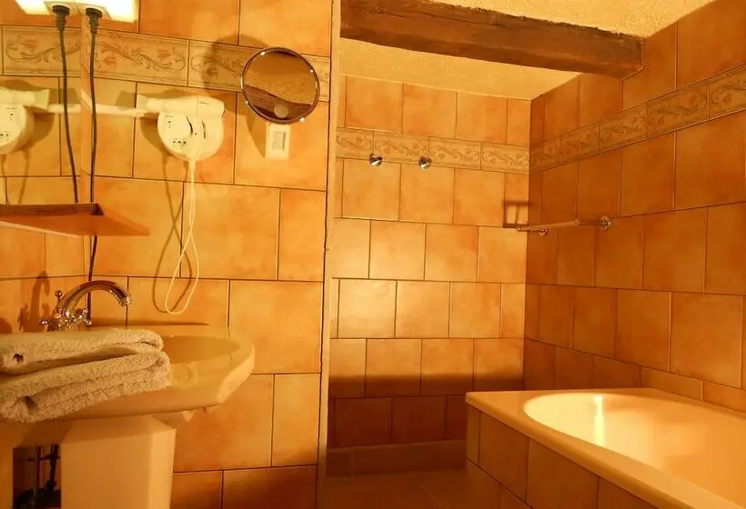 スタンダードルーム, Auberge De L Abbatiale