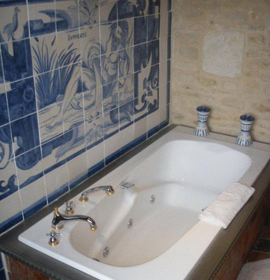 Полулюкс, Auberge De L Abbatiale