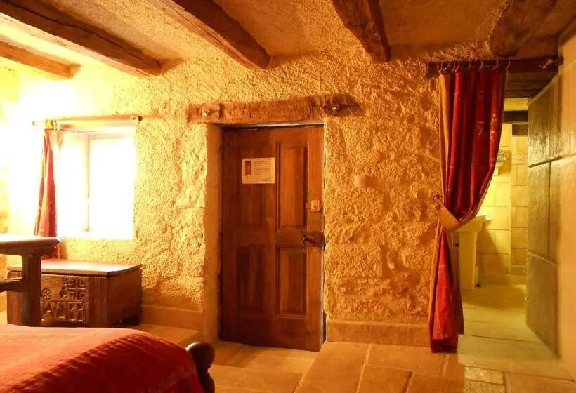 コンフォートルーム, Auberge De L Abbatiale