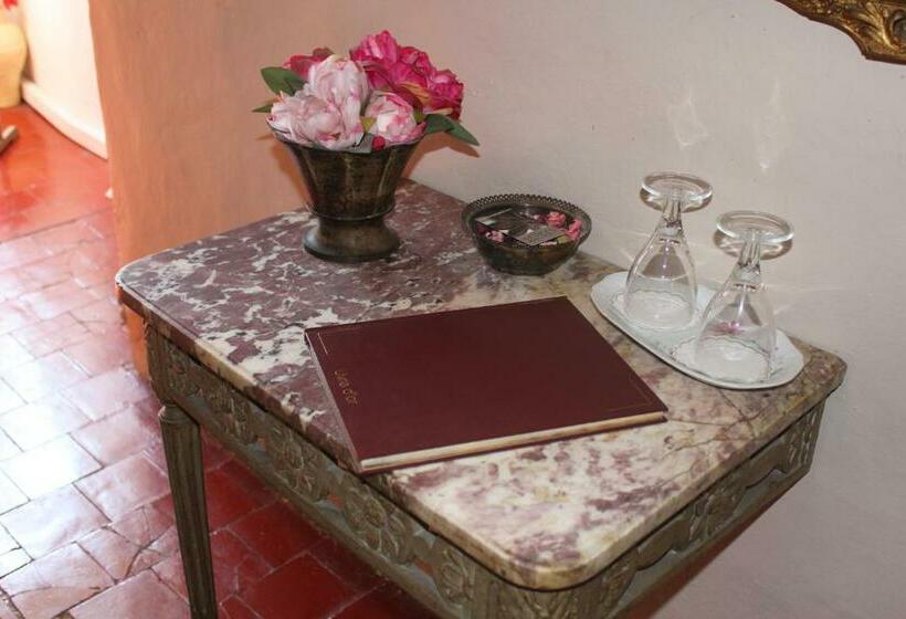 スタンダードルーム, Château De Vedène