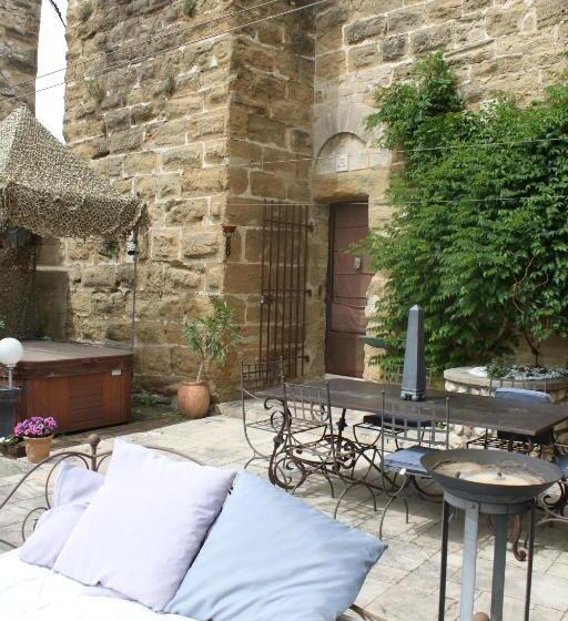 スイート, Château De Vedène