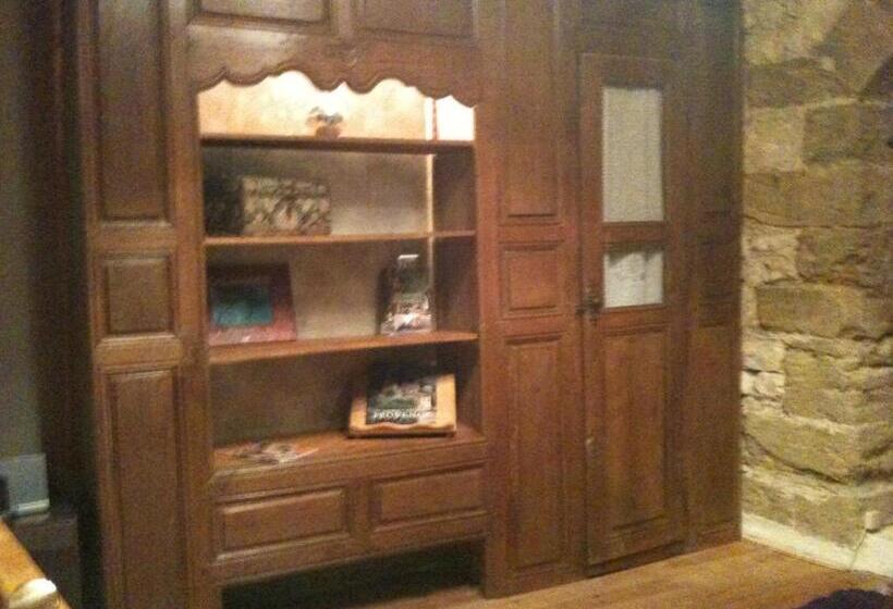 スイート, Château De Vedène