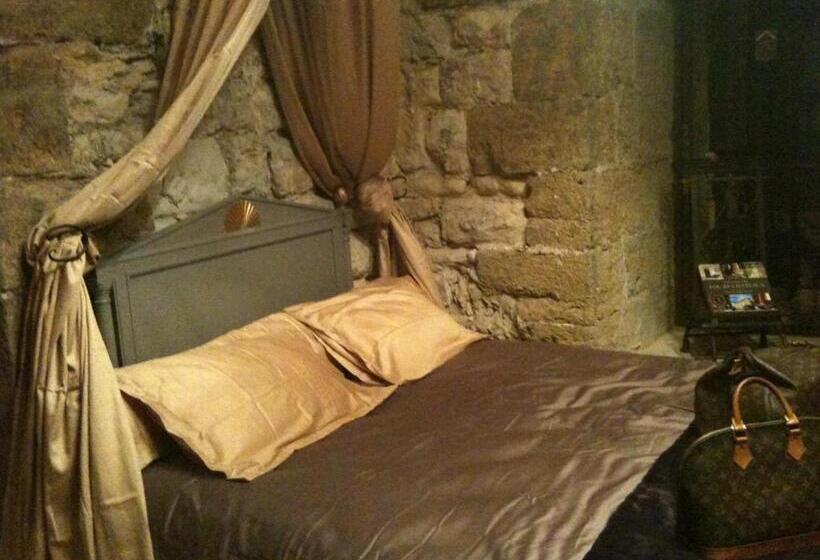 スイート, Château De Vedène