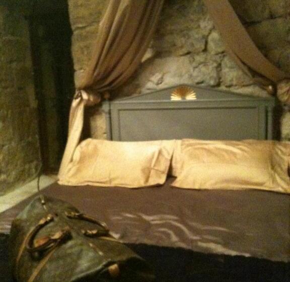 スイート, Château De Vedène