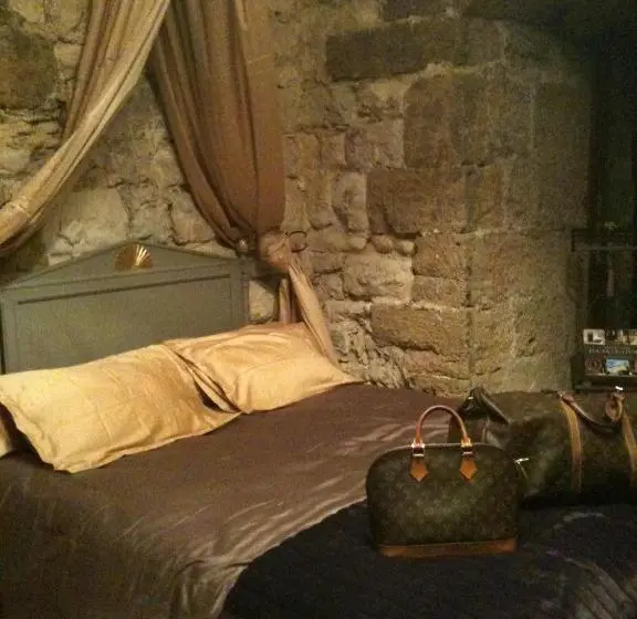 スイート, Château De Vedène