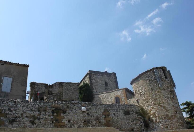 Люкс, Château De Vedène