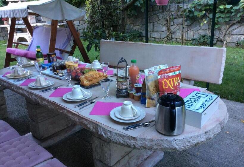 סוויטה, Demeure D'hôtes Les Irisynes