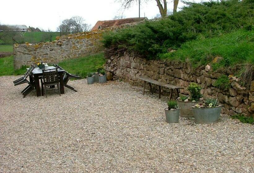 סוויטה, Domaine De La Madeleine