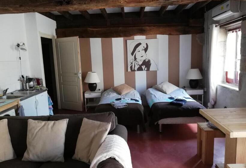 家庭套房, Domaine De La Madeleine