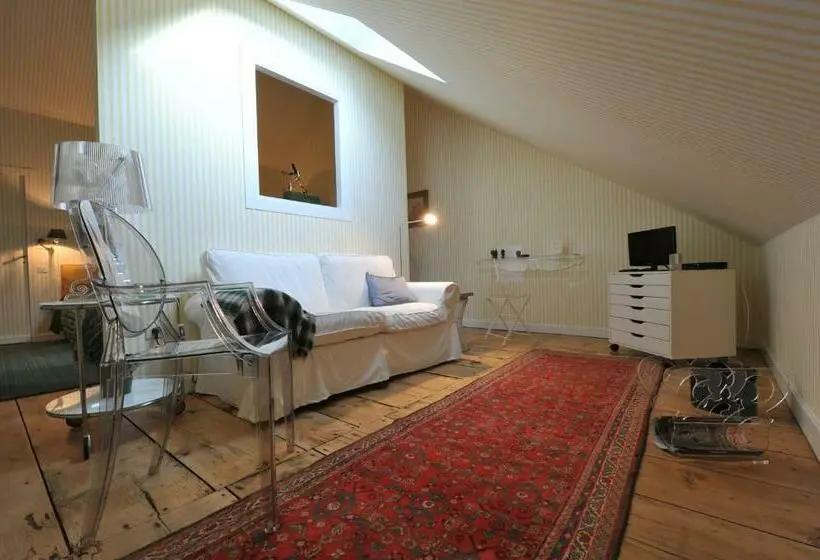 Standard Kolmen Hengen Huone, La Maison D Hotes Du Parc