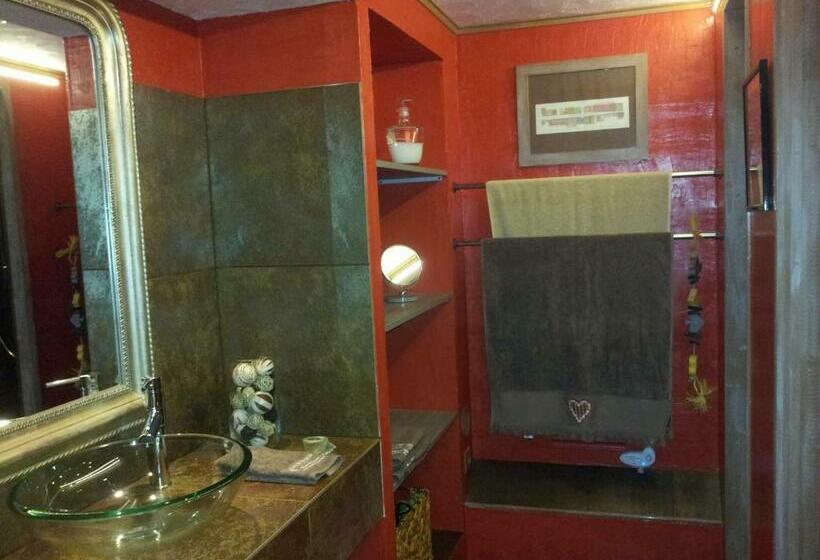 סוויטה, Sous L Olivier