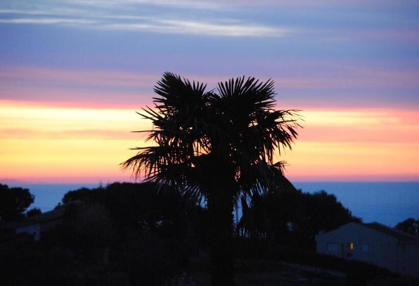 ハイドロマッサージバス付きスイート, Villa Antoline