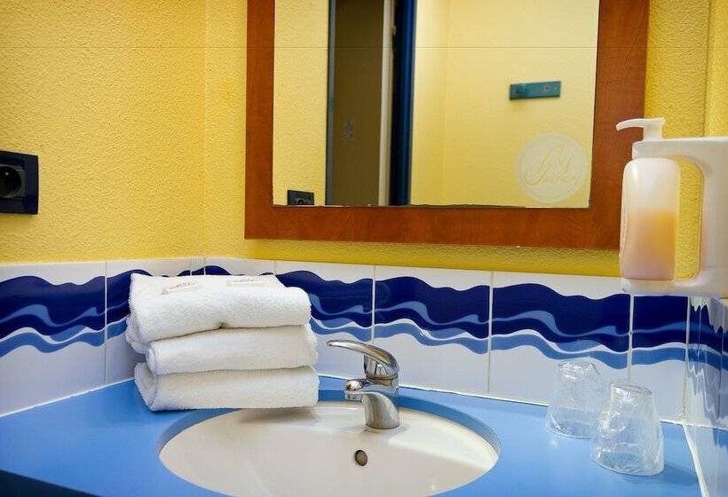 Номер Стандарт, Sure Hotel By Best Western Sarlat La Canéda   Ex Hôtel Altica