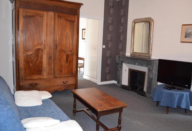 جناح, De Bourgogne