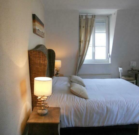 スタンダードルーム, Des Falaises