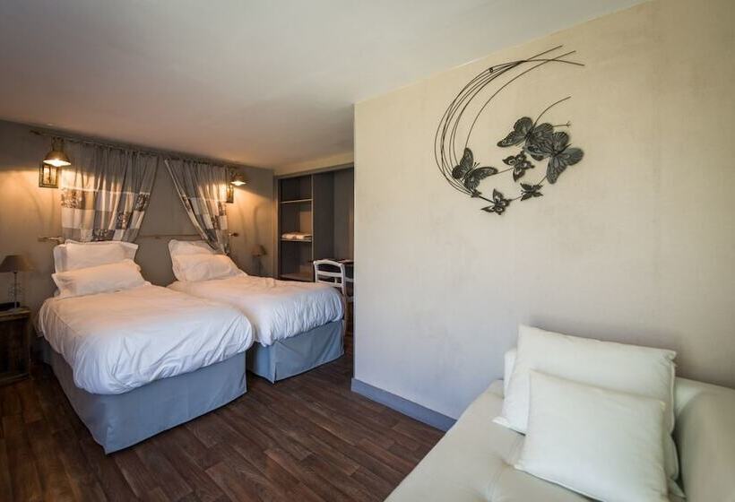 Quarto Comfort, Domaine De Presle Saumur, The Originals Relais