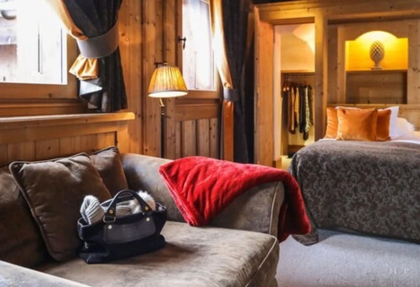 豪华房间, Fer A Cheval