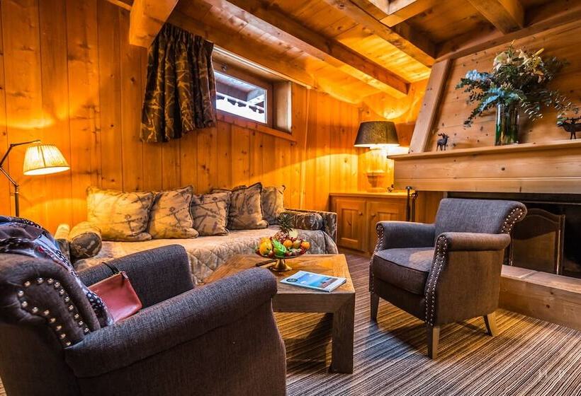 家庭套房, Fer A Cheval