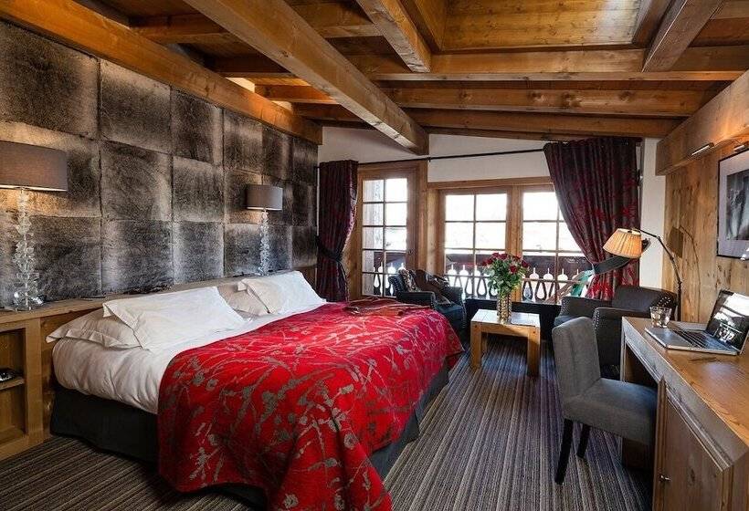 家庭套房, Fer A Cheval