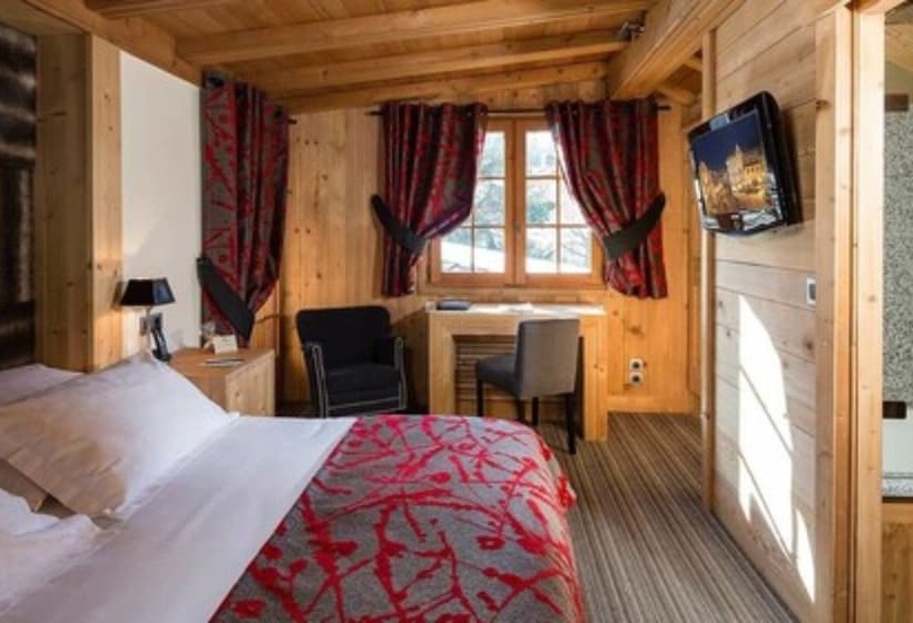 古典房间, Fer A Cheval