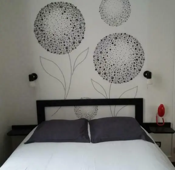 Quarto Estandar, De La Plage