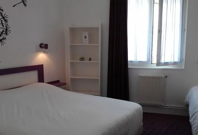 Quarto Triplo Estandar, De La Plage