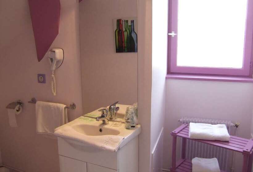 חדר משפחתי, De La Plage