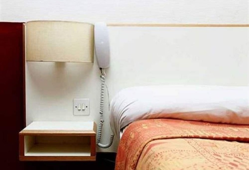 غرفة قياسية, Hôtel Du Pont Neuf