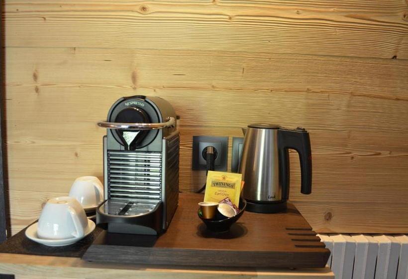 带观景的高级间, Hôtel Edelweiss