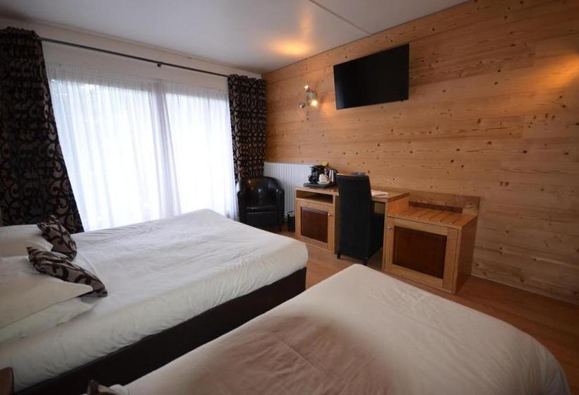 带阳台的三人标准间, Hôtel Edelweiss