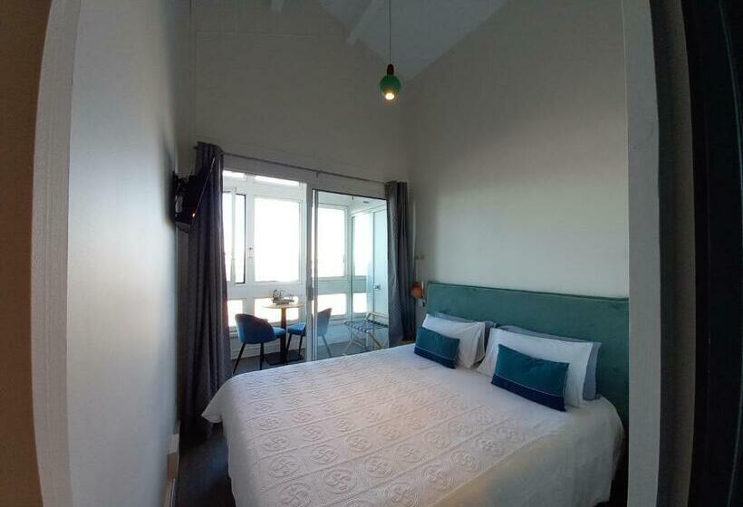 חדר סטנדרט נוף לים, La Caravelle