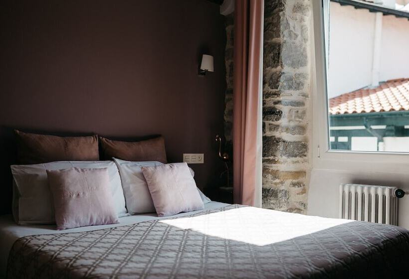 חדר סטנדרט, La Caravelle