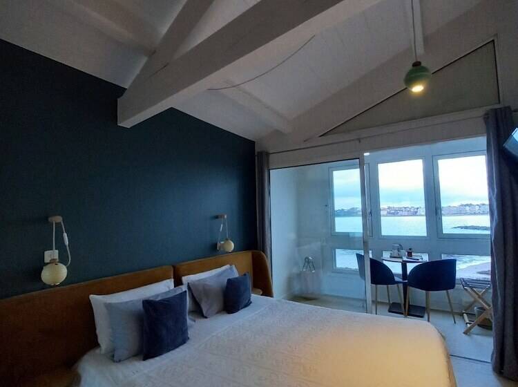 חדר סטנדרט נוף לים, La Caravelle