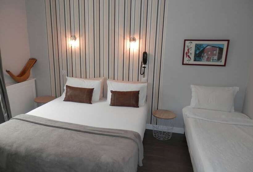 חדר סטנדרט לשלושה, La Caravelle