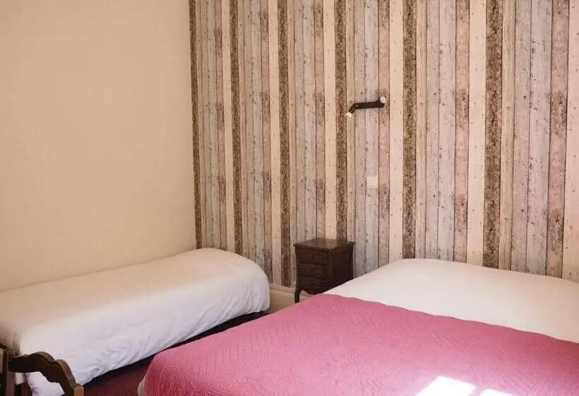 Standard Kolmen Hengen Huone, Hôtel La Villa Lorraine