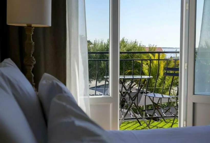 オーシャンビュースタンダードルーム, Hôtel Le Martray